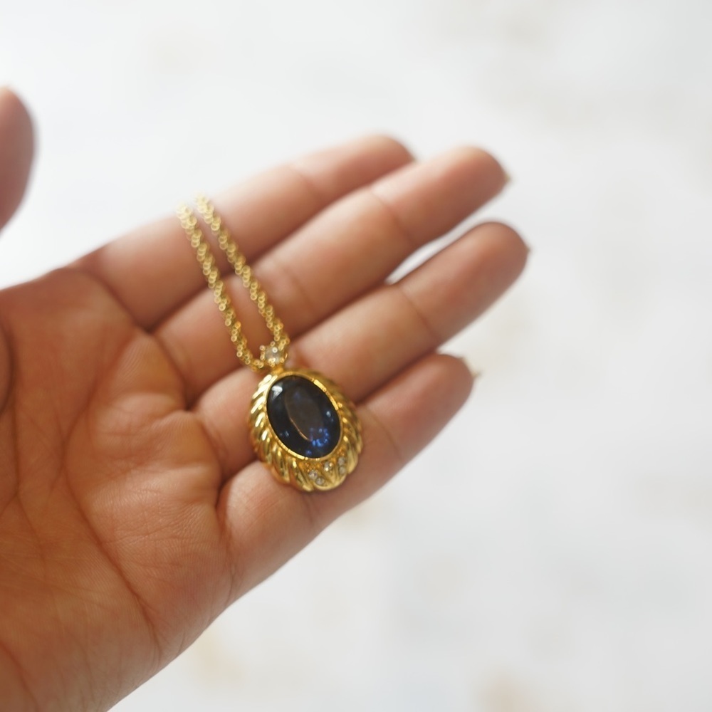 Rare Vintage Christian Dior 1980s Aqua deep Blue rope necklace oval stone. - Picture 6 of 12